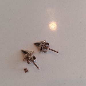 Catbird thorn earrings rose gold